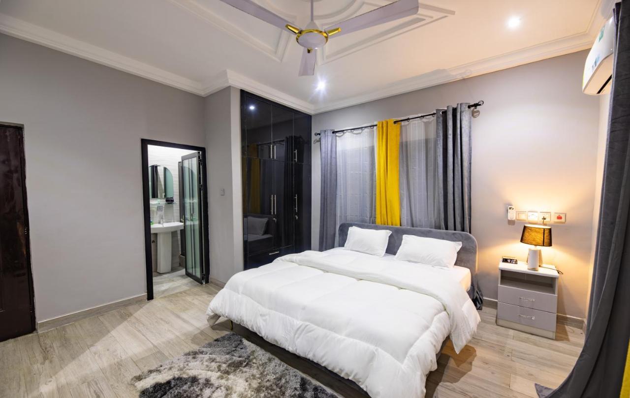 Cloud9 Apartments Аккра Экстерьер фото