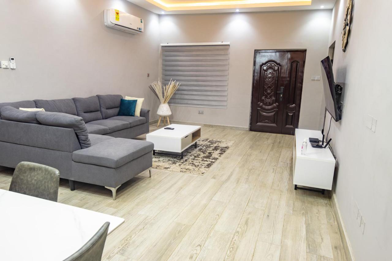 Cloud9 Apartments Аккра Экстерьер фото